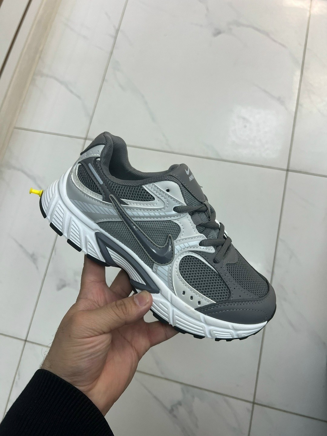 кроссовки nike,кроссовки v5 rnr nike,женские кроссовки nike,женские кроссовки nike v5 rnr с дышащей сеткой и легкой амортизацией,кроссовки найк