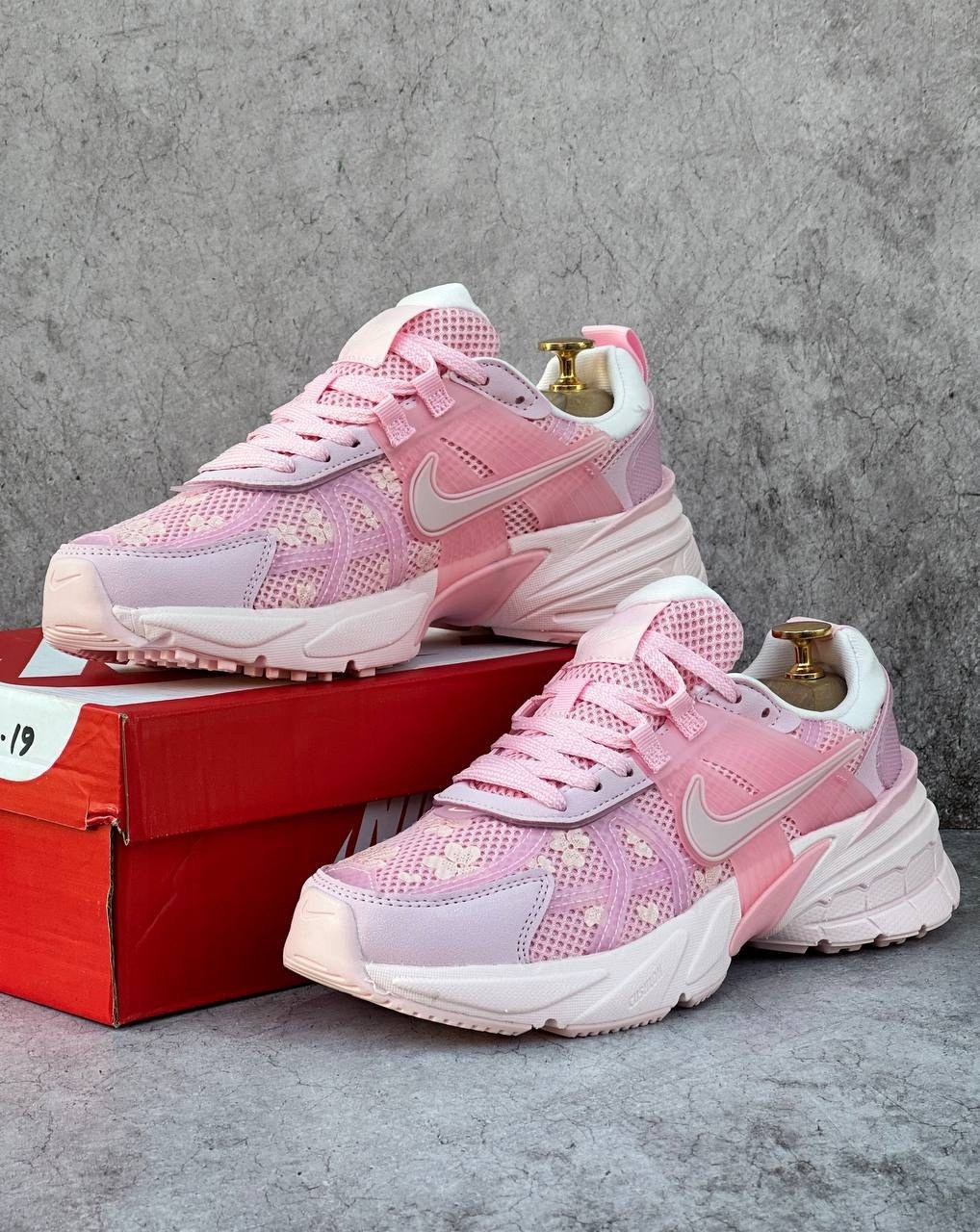 nike v2k run женские беговые кроссовки,кроссовки nike женские,кроссовки,кроссовки nike,женские кроссовки