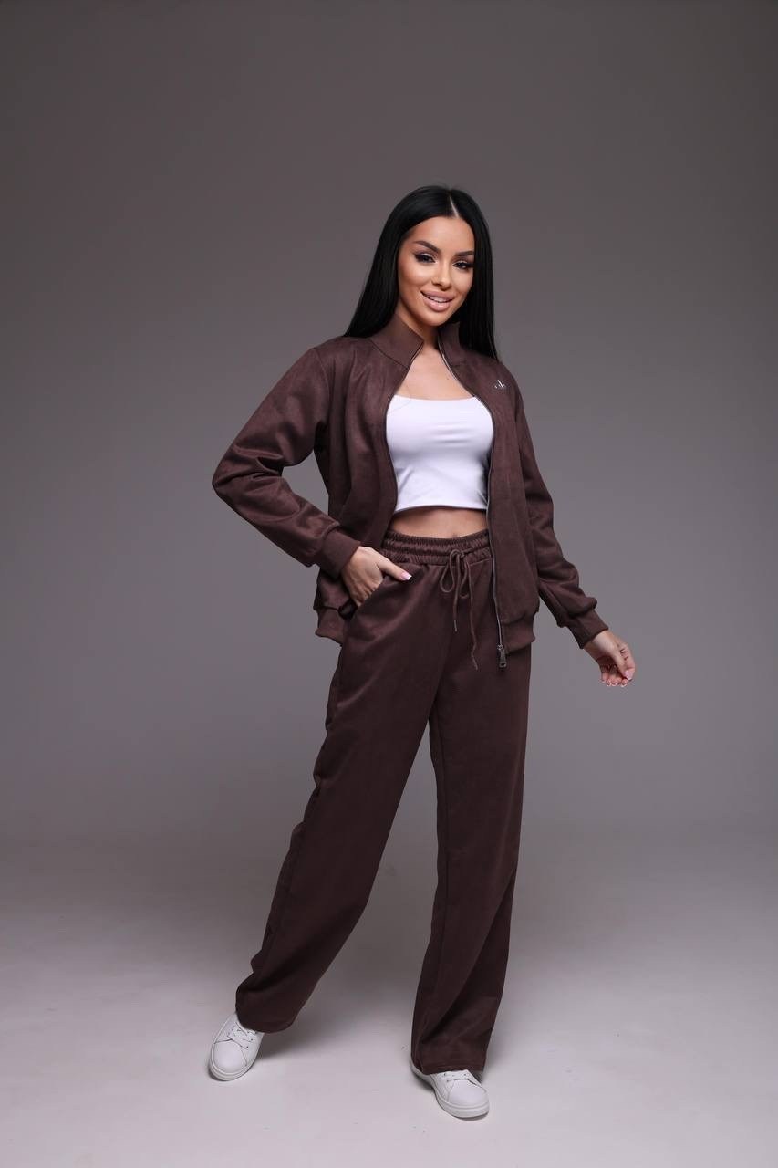 женские костюмы спортивные,стильные костюмы,костюм велюровый,женские костюмы,костюм бежевый