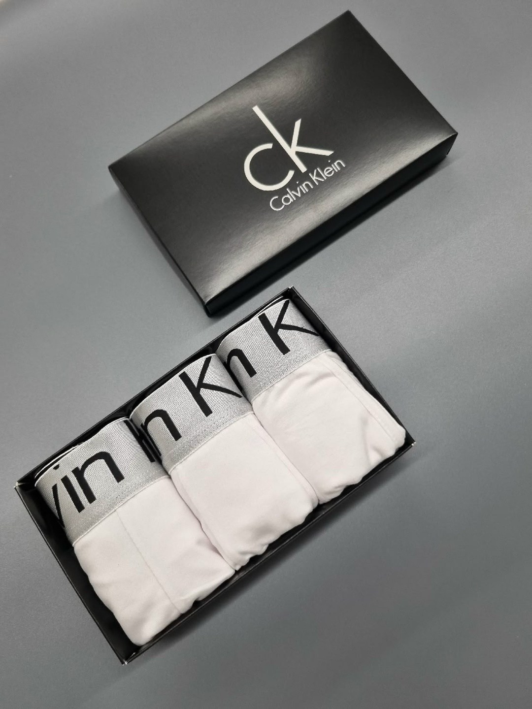 набор мужских трусов calvin klein,трусы кельвин кляйн набор,трусы calvin klein набор,набор трусов calvin klein 5 шт,комплект трусов calvin klein