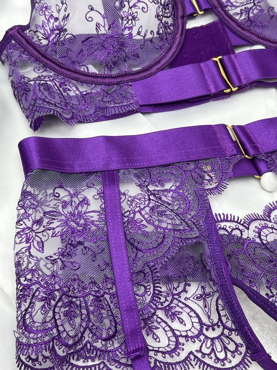 комплект нижнего белья,кружевное белье,комплект женского нижнего белья,нижнее белье кружевное,комплект нижнего белья кружевное сексуальное