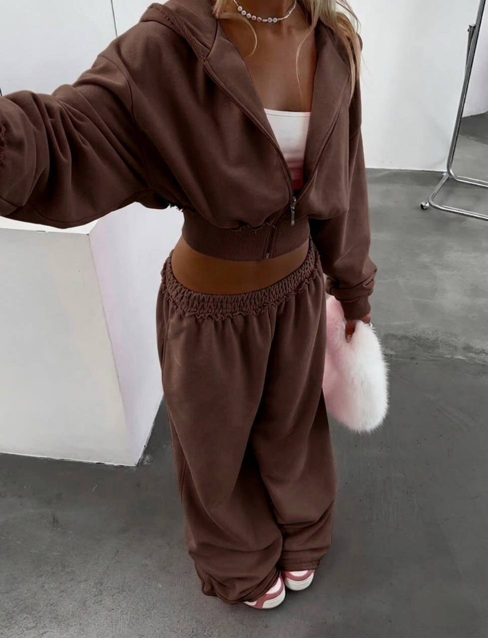 спортивные костюмы женские,розовый спортивный костюм,спортивные костюм,женский спортивный костюм из полиэстера,костюм спортивный оверсайз с капюшоном bliss.brend цвет розовый