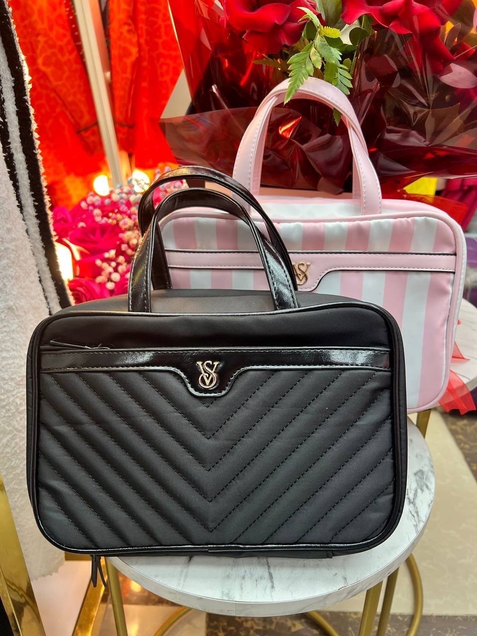 дорожная косметичка виктория сикрет,косметичка victoria's secret,косметичка кейс виктория сикрет,виктория сикрет косметичка,косметичка