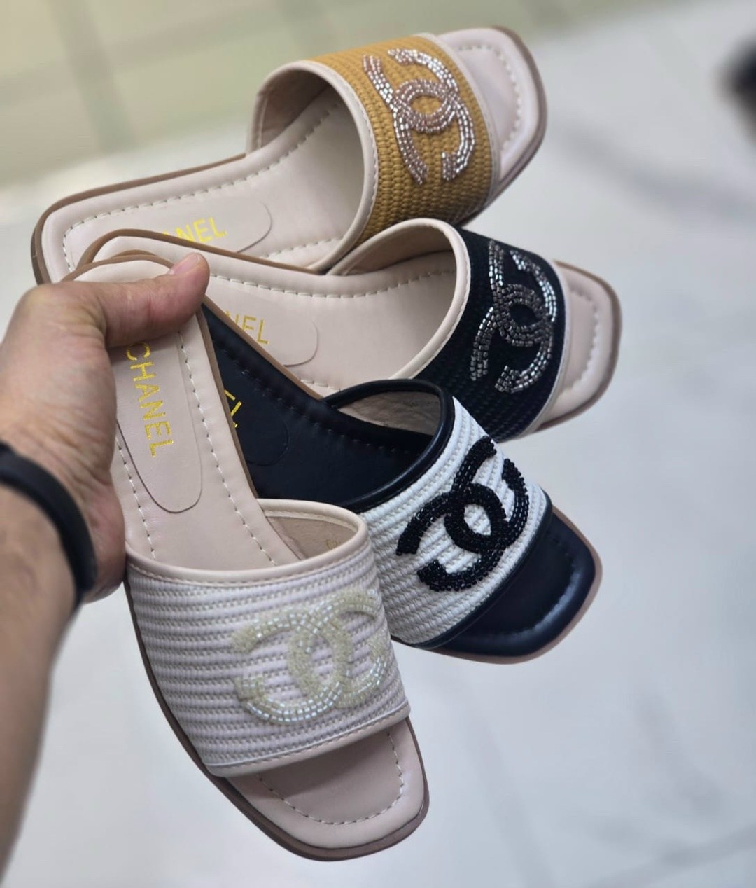 ,женские шлепанцы,шлепанцы женские пляжные,шлепанцы женские летние,шлепанцы на плоской подошве