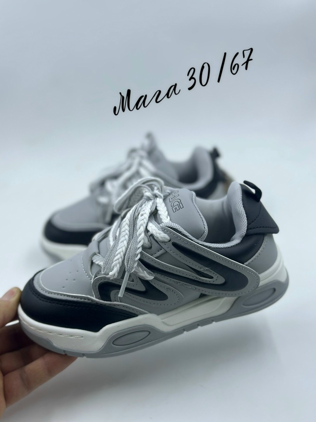 кроссовки,кроссовки женскиe,модные кроссовки, спортивная,кроссовка