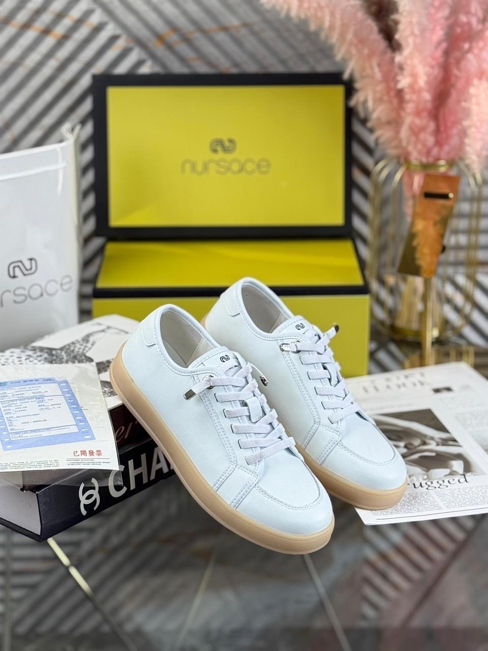 chanel кроссовки,кроссовки женские chanel,кеды женские chanel,кеды chanel,кеды шанель