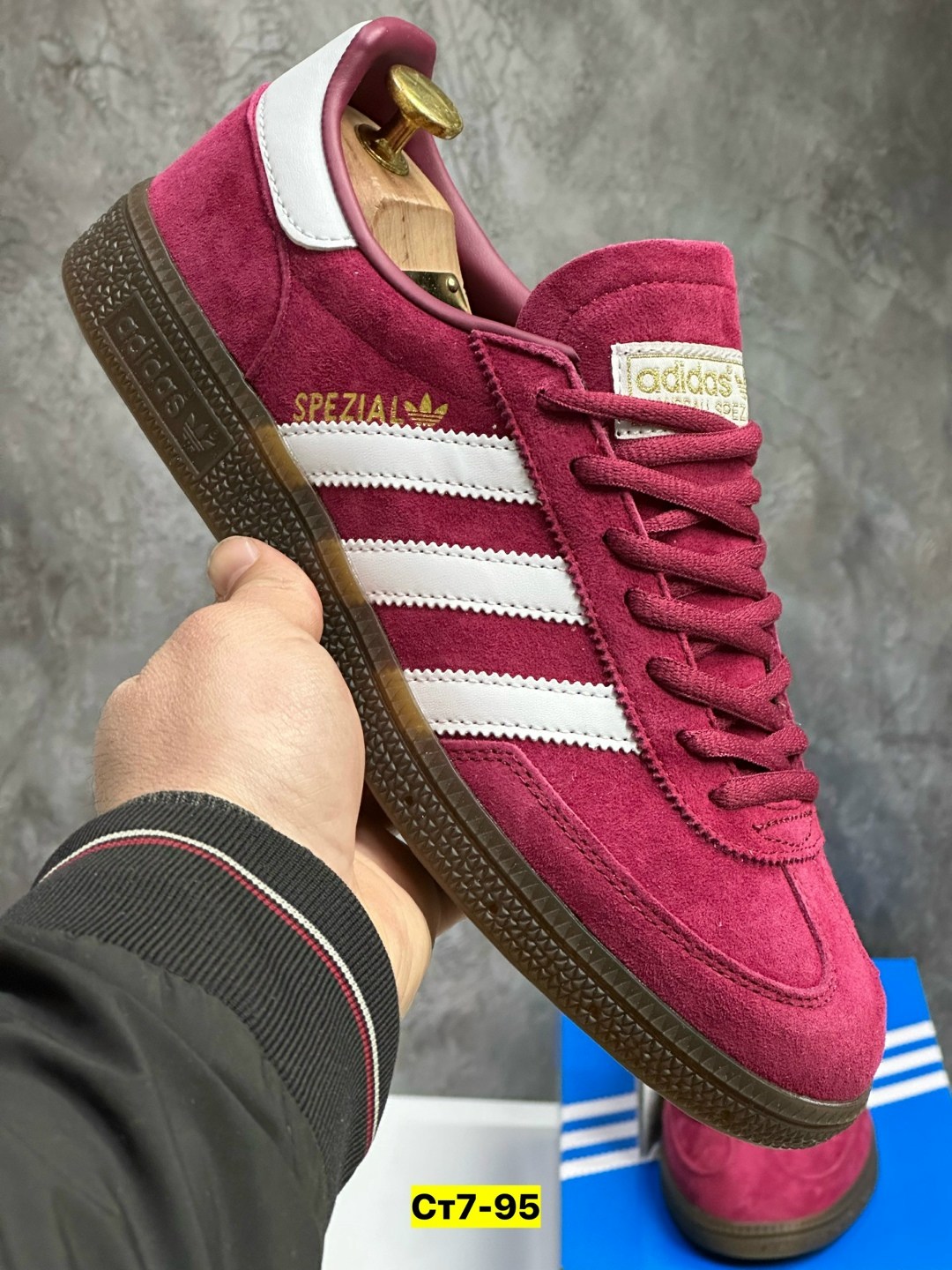 кроссовки adidas spezial,кроссовки кеды из натуральной замши adidas spezial,кеды adidas spezial adidas цвет бордовый,кроссовки adidas handball spezial,кроссовки adidas