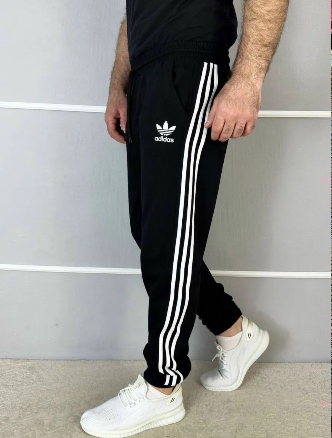 штаны спортивные,спортивные штаны мужские,спортивные брюки,мужские спортивные брюки,мужские спортивные штаны adidas