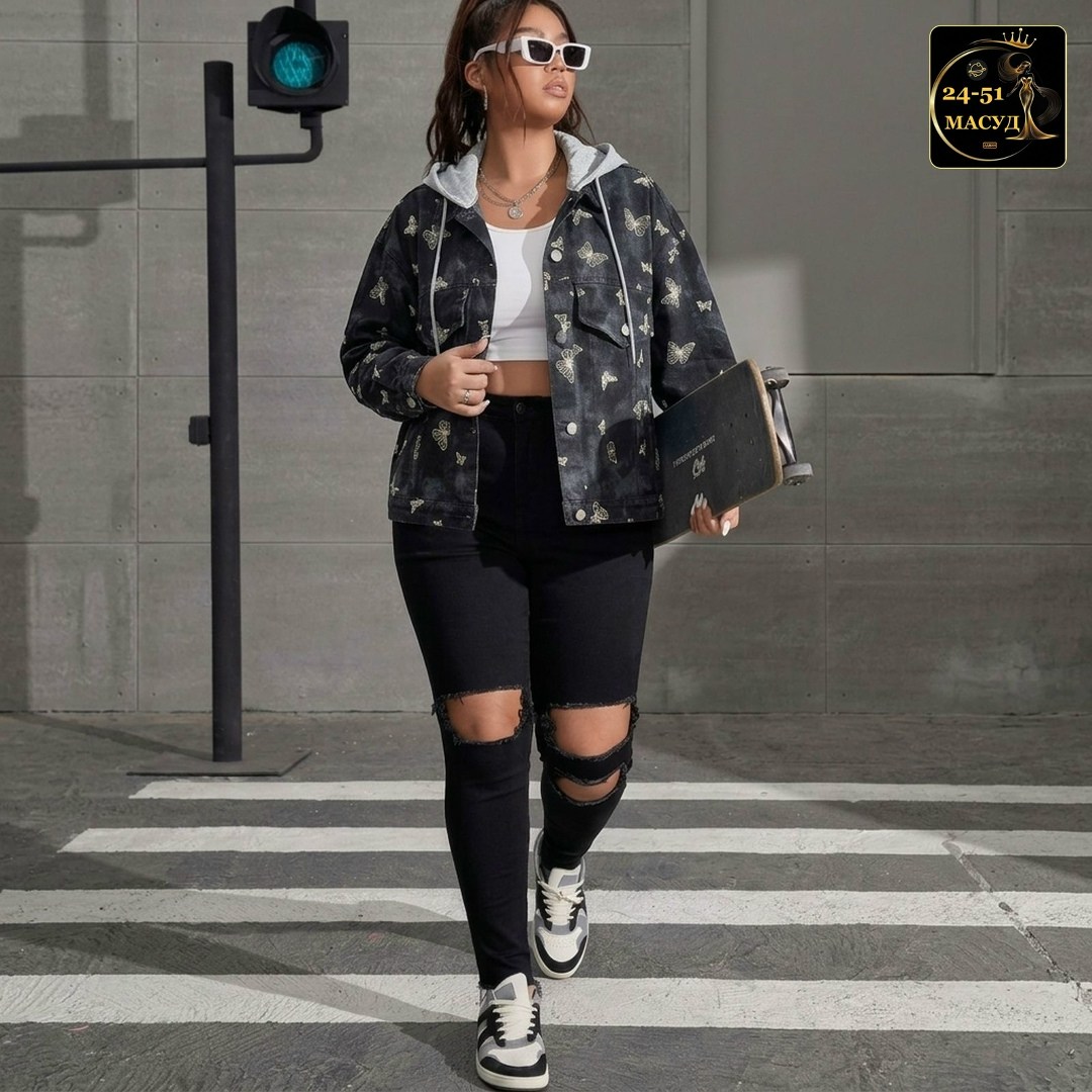 джинсовая куртка,женская джинсовая куртка большого размера,джинсовая куртка с карманами,джинсовая куртка с принтом,стильная джинсовая куртка