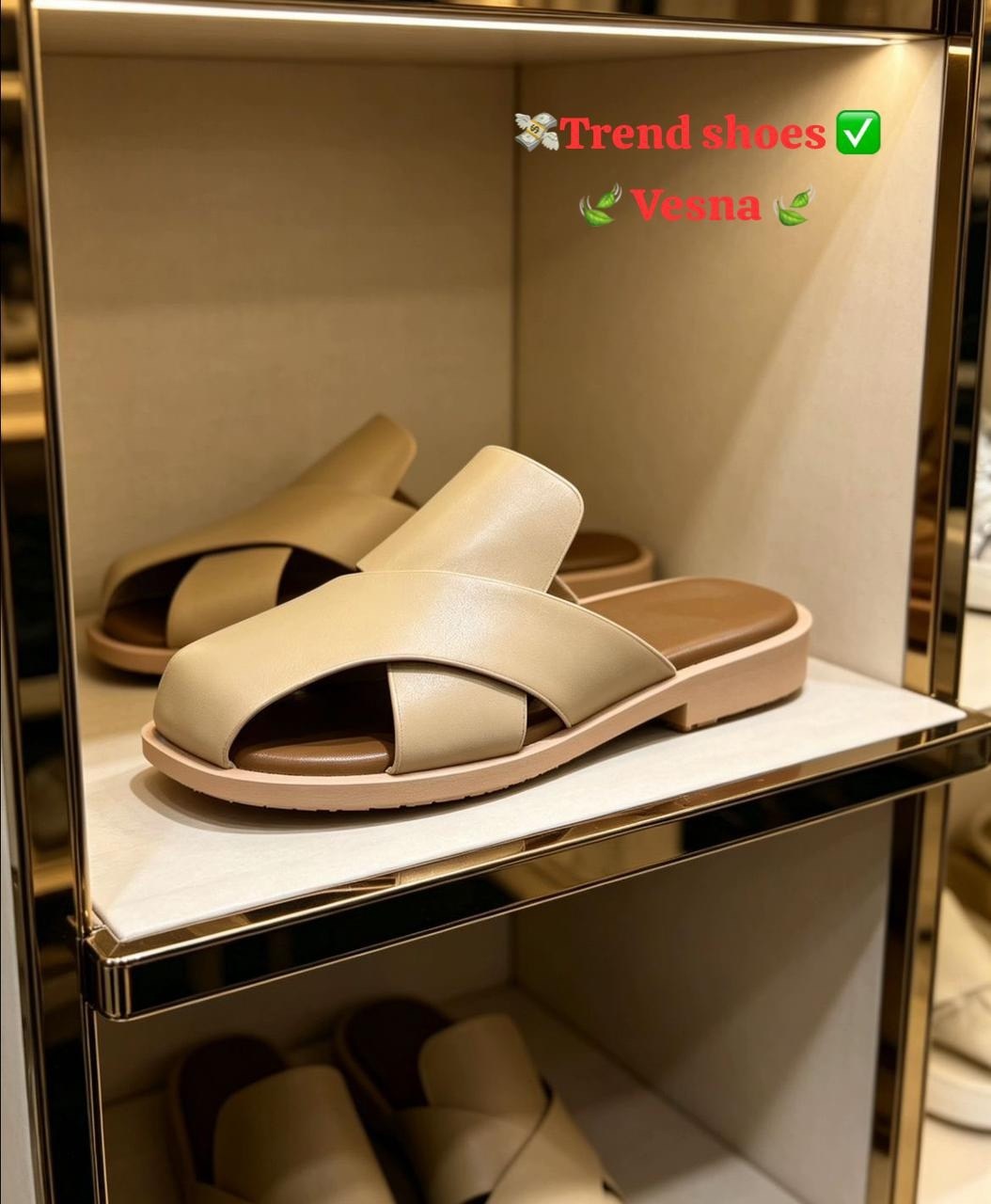 ,женские шлепанцы,мужские шлепанцы,мужские шлепки,модные тапочки