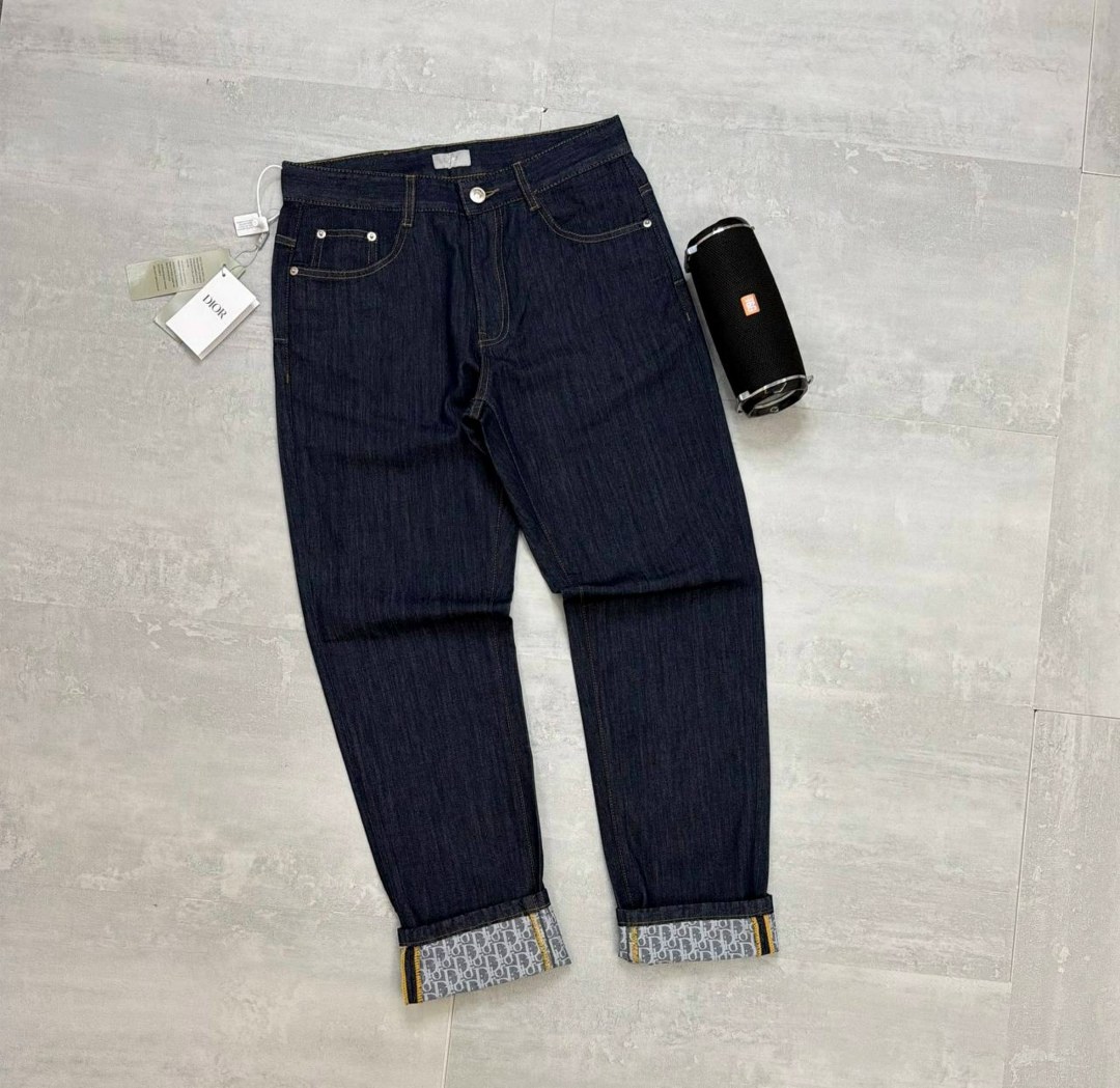 джинсы стильные,мужские джинсы,джинсы молодежные,джинсы,джинсы прямого кроя