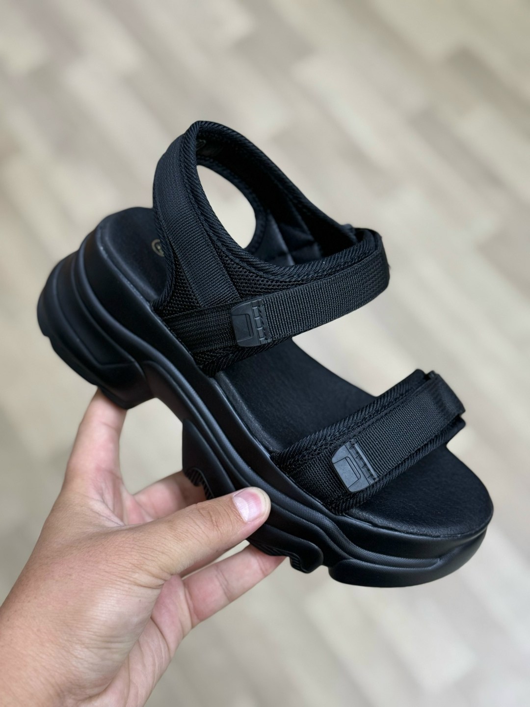 женские босоножки,спортивные босоножки,сандалии модные,женские сандалии на платформе,женские босоножки на платформе