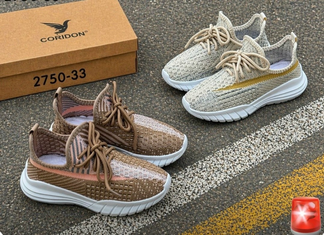 кроссовки,женские кроссовки,трикотажные кроссовки,adidas yeezy boost 350 v2 cloud white,повседневные кроссовки