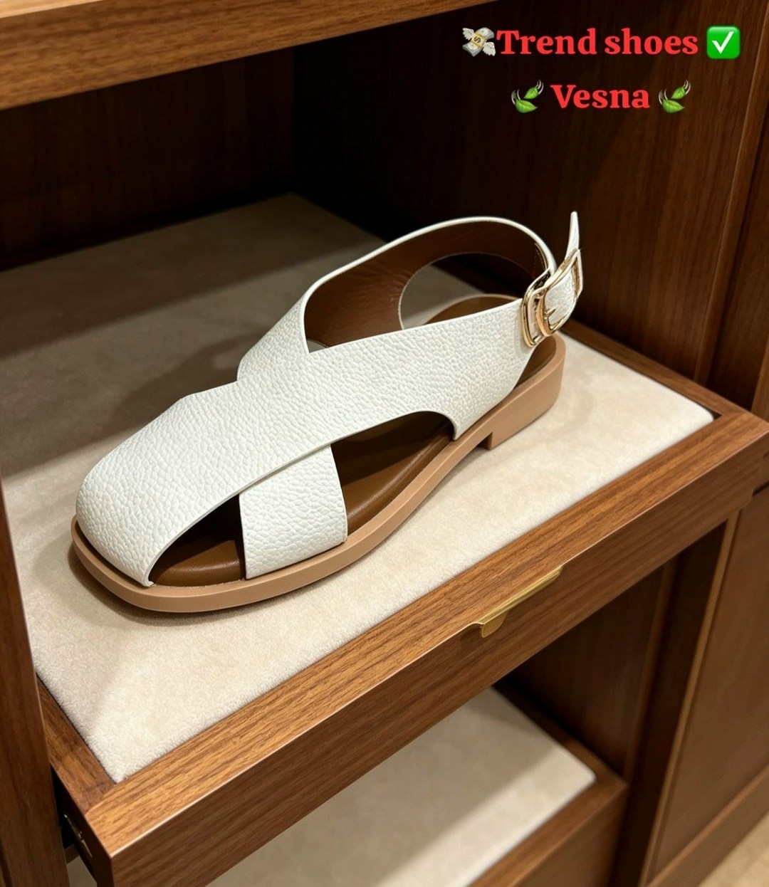 ,женские босоножки,модные босоножки,женские сандалии,стильные босоножки