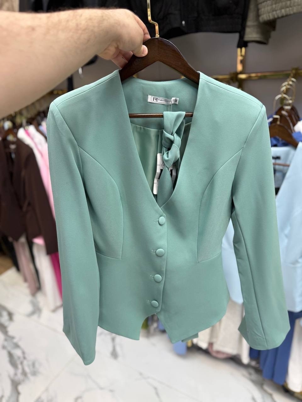 жакет,жакет приталенный,пиджак женский коричневый,пиджак,женские пиджаки