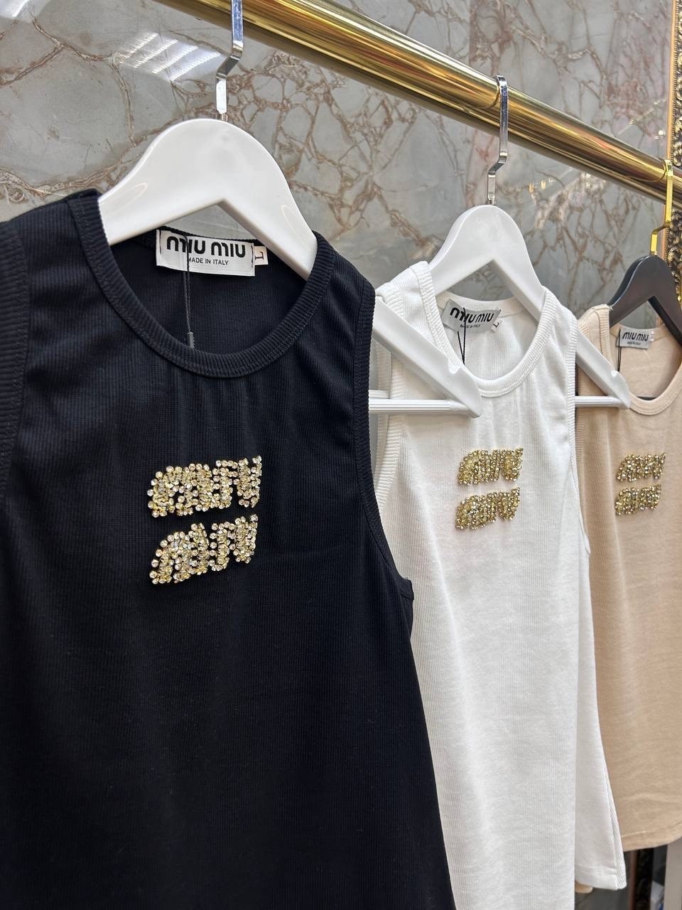 майка miu miu,стильная майка,брендовые вещи,топ женский,майка топ