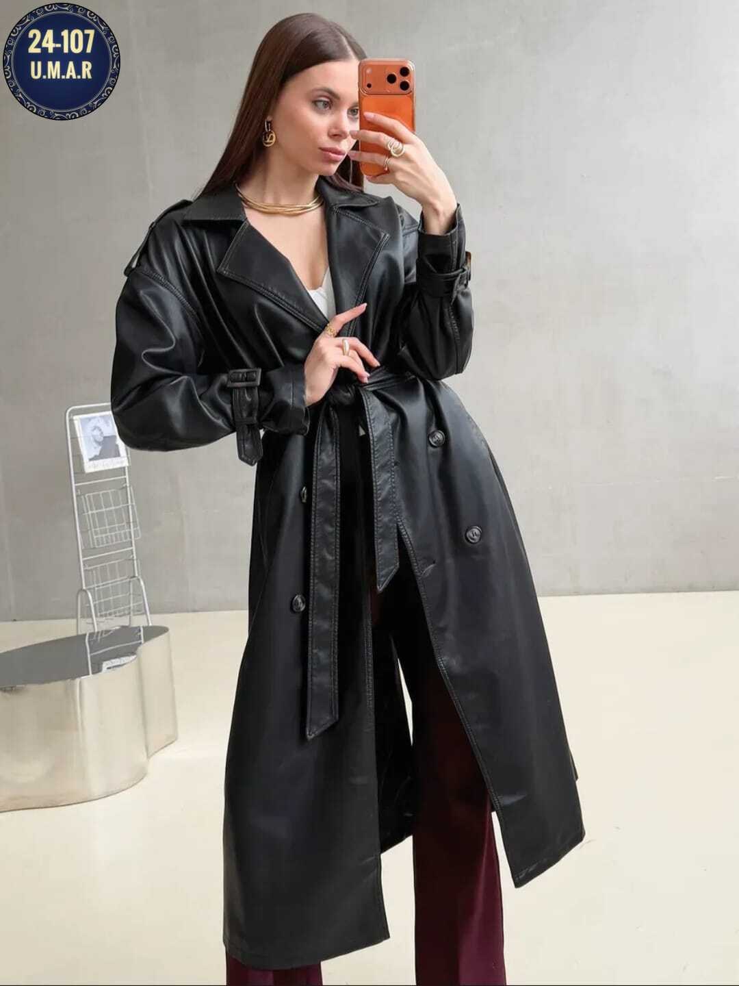 плащ тренч кожаный,тренч из экокожи в базовом черном цвете,черный кожаный плащ женский,тренч кожаный,тренч из экокожи