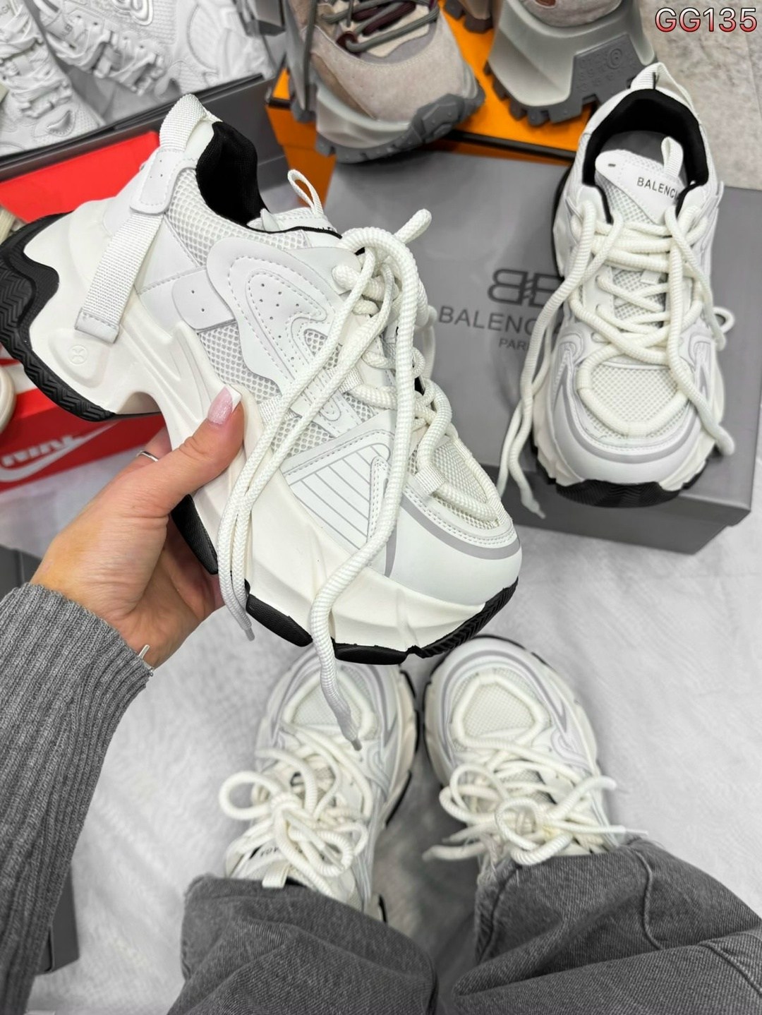 кроссовки женские balenciaga,женские массивные кроссовки,женские кроссовки,массивные кроссовки,кроссовки balenciaga