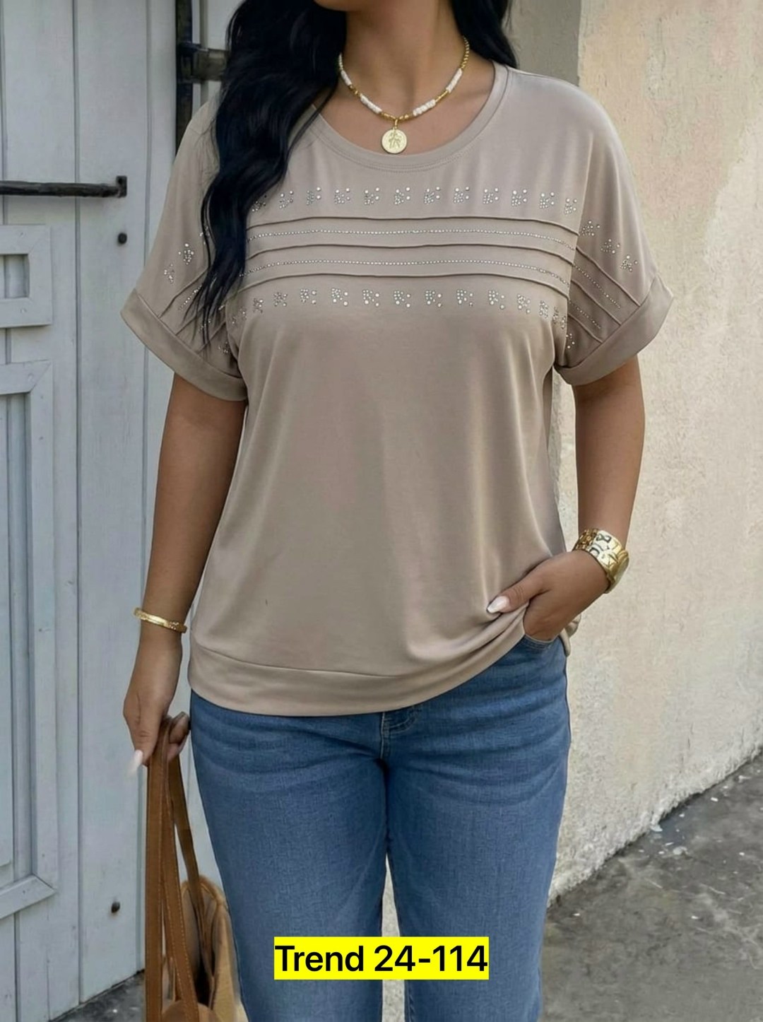 футболка женская,футболки модные,,футболка со стразами