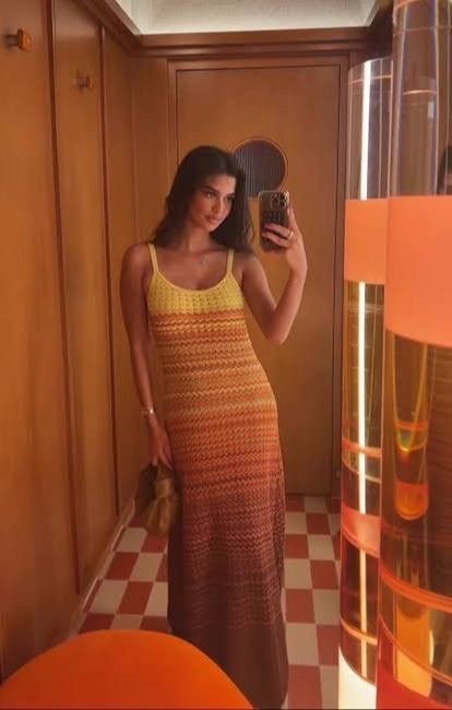 длинное вязаное платье,платья вязаные крючком,платья крючком,вязаное платье макси,платье модное