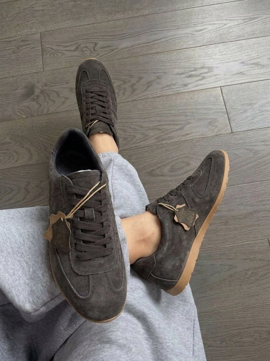 ,замшевые кроссовки,женские кроссовки, женская,обуви