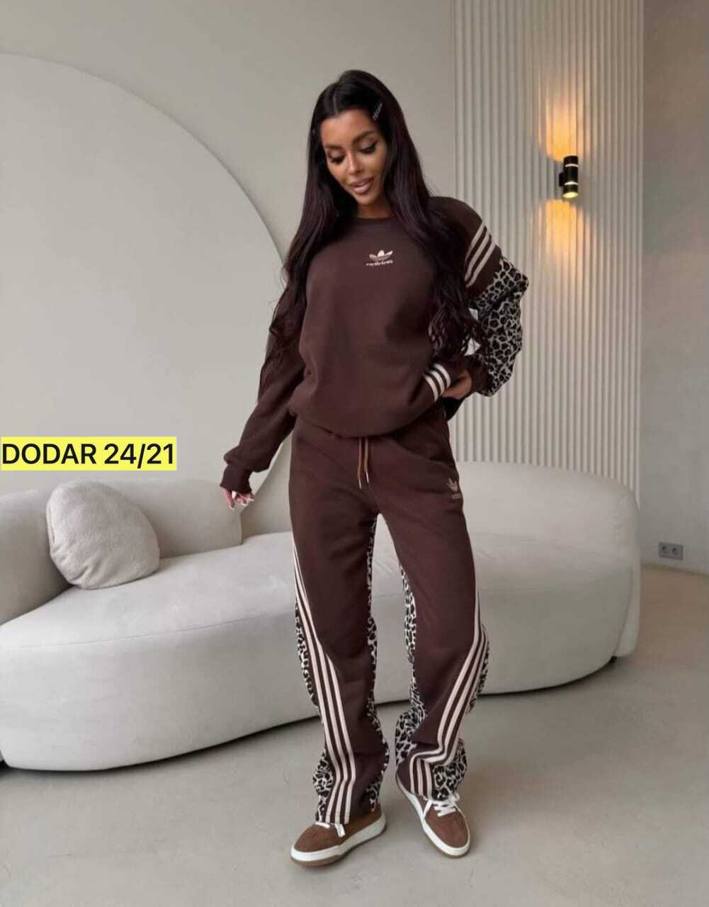 костюм женский,женские костюмы на флисе,спортивные костюмы,костюм спортивный женский,стильный костюм