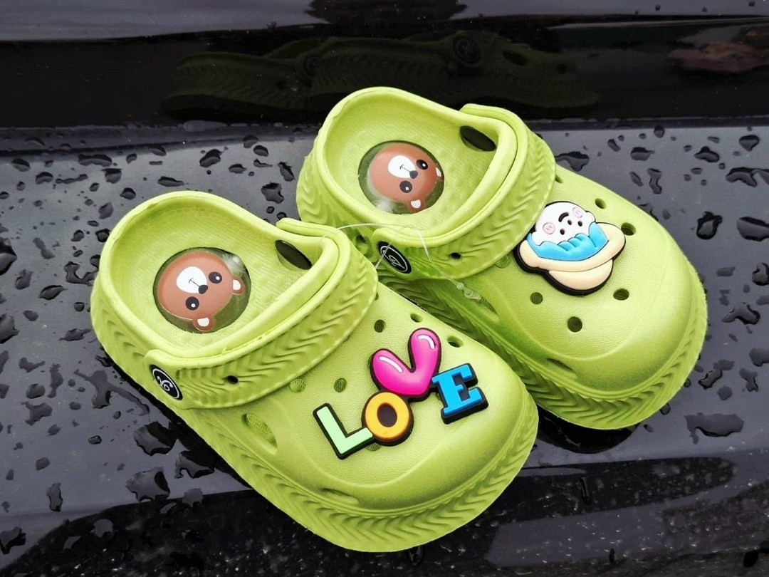 шлепки с дырками,,шлепанцы детские,детские кроксы,детские сандалии