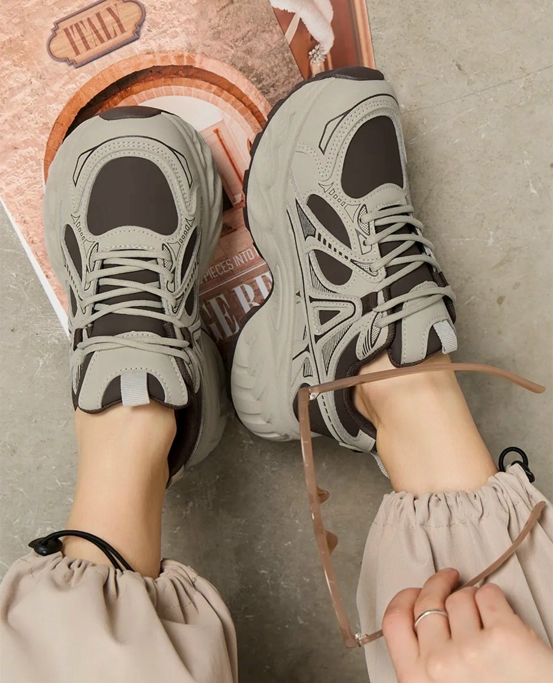 ,женские кроссовки,модные кроссовки,кроссовки летние тренд,повседневные кроссовки