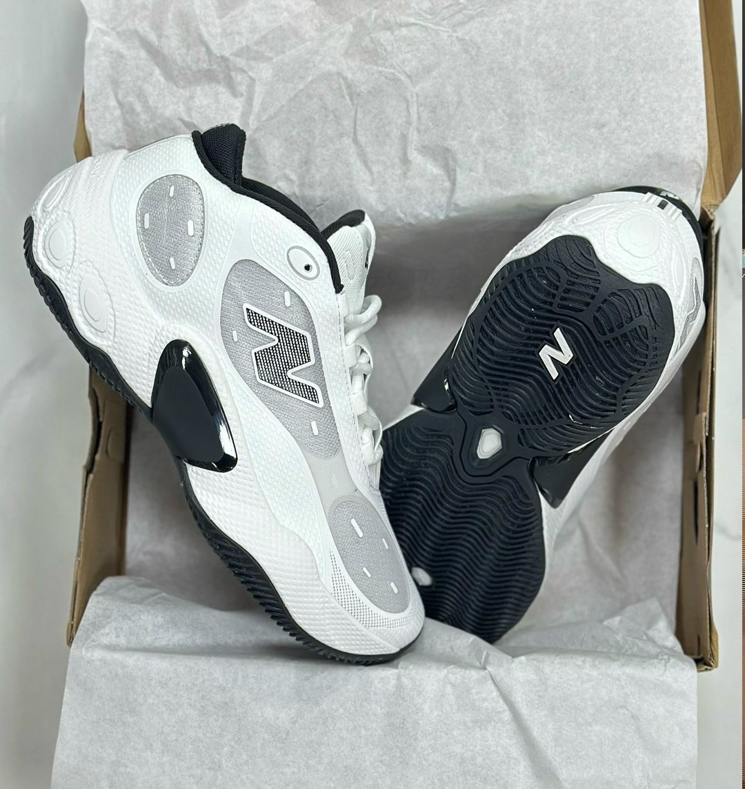 кроссовки баскетбольные,баскетбольная ,фиолетовые кроссовки,кроссовки для баскетбола,кроссовки