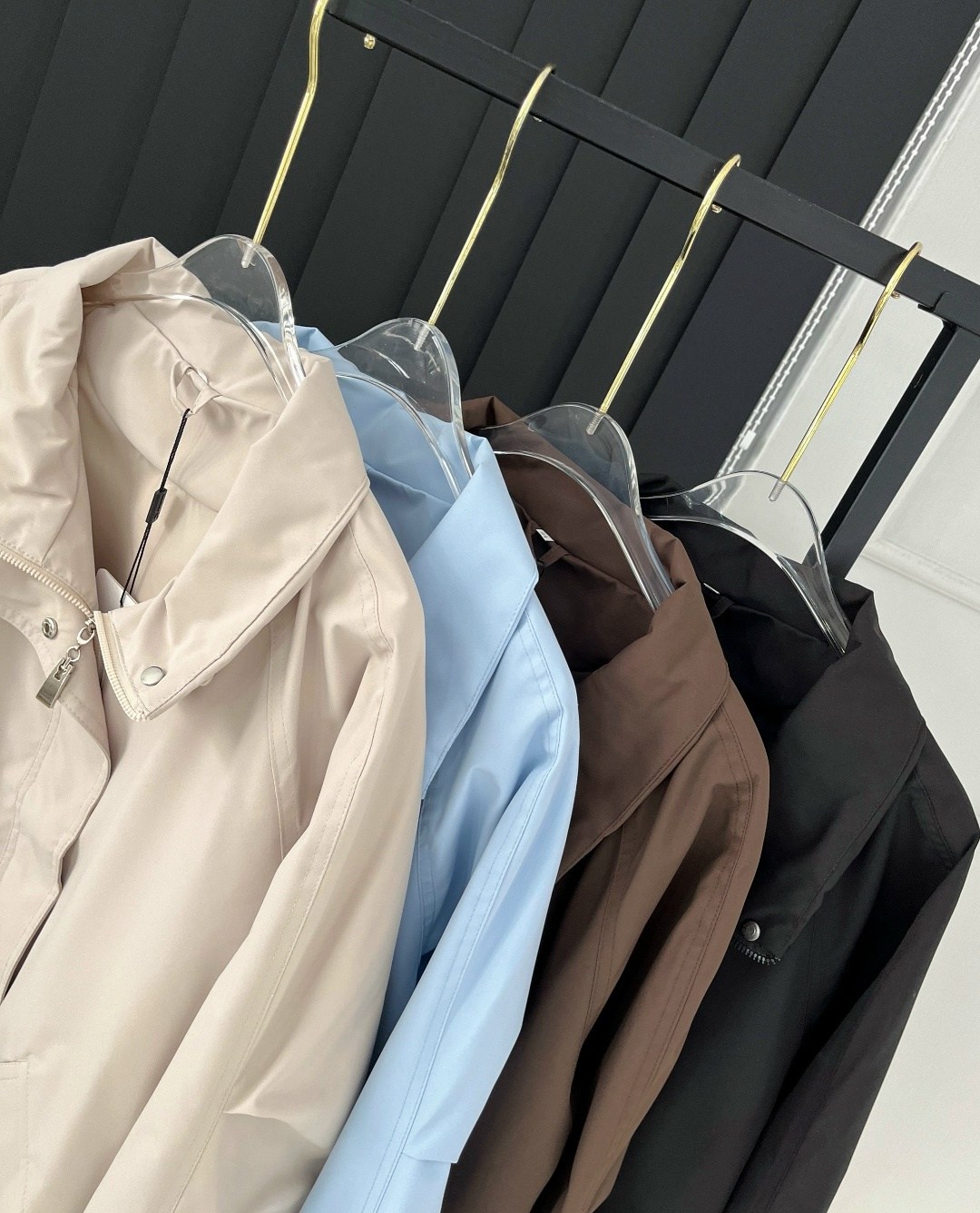 белые кожаные куртки,куртка кожаная,рубашка из экокожи,куртка из искусственной кожи женская,куртка приталенная женская бежевая