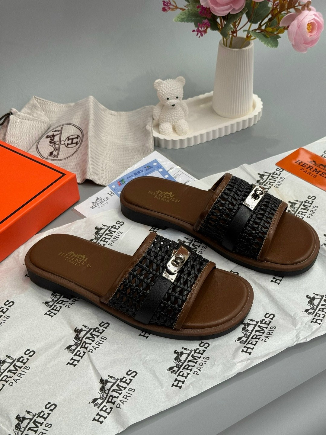 ,эрмес шлепки женские,шлепанцы hermes,шлепки хермес оран,шлепанцы женские луи виттон