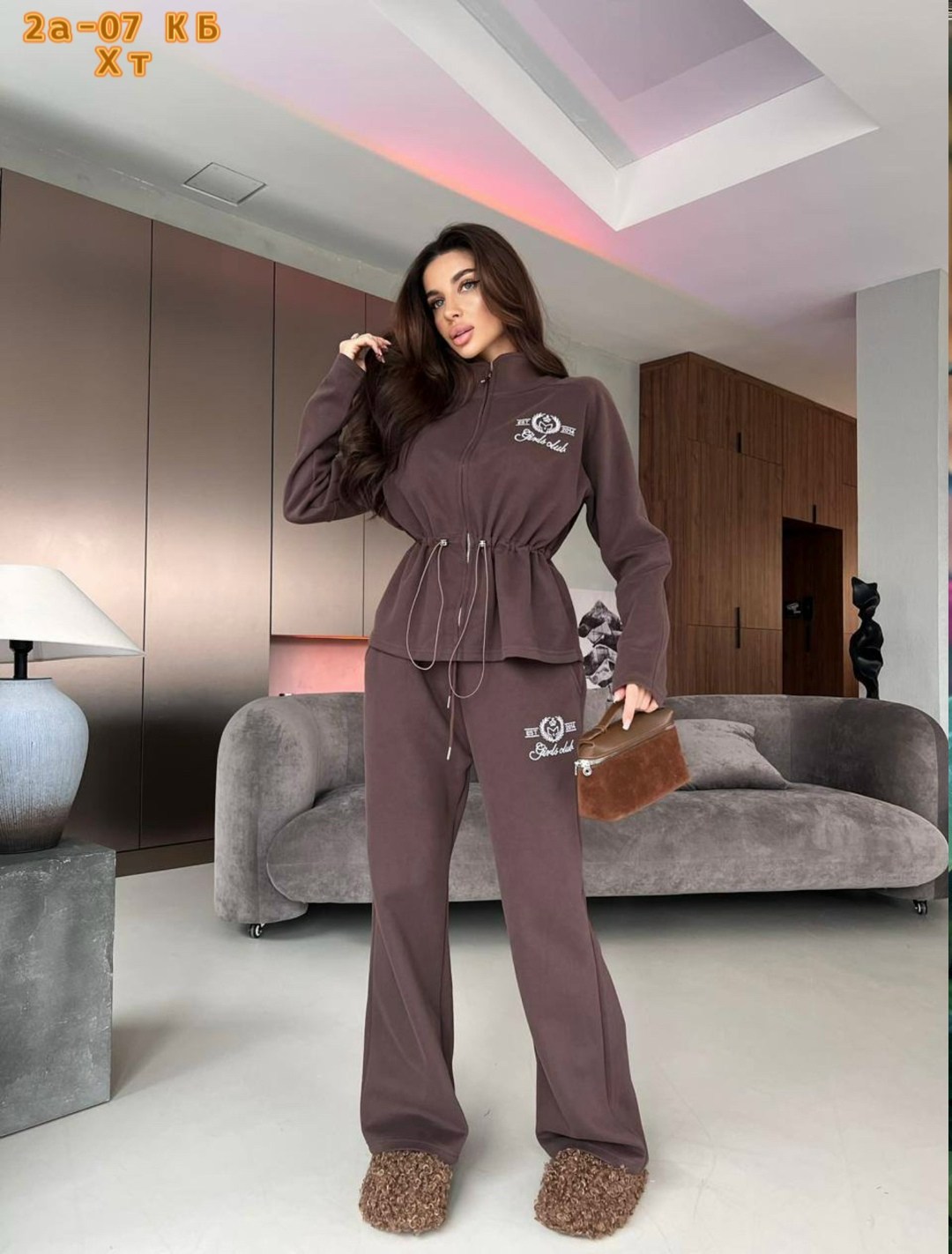 бежевый костюм,женские костюмы,женский спортивный костюм,женский костюм тройка,спортивный костюм