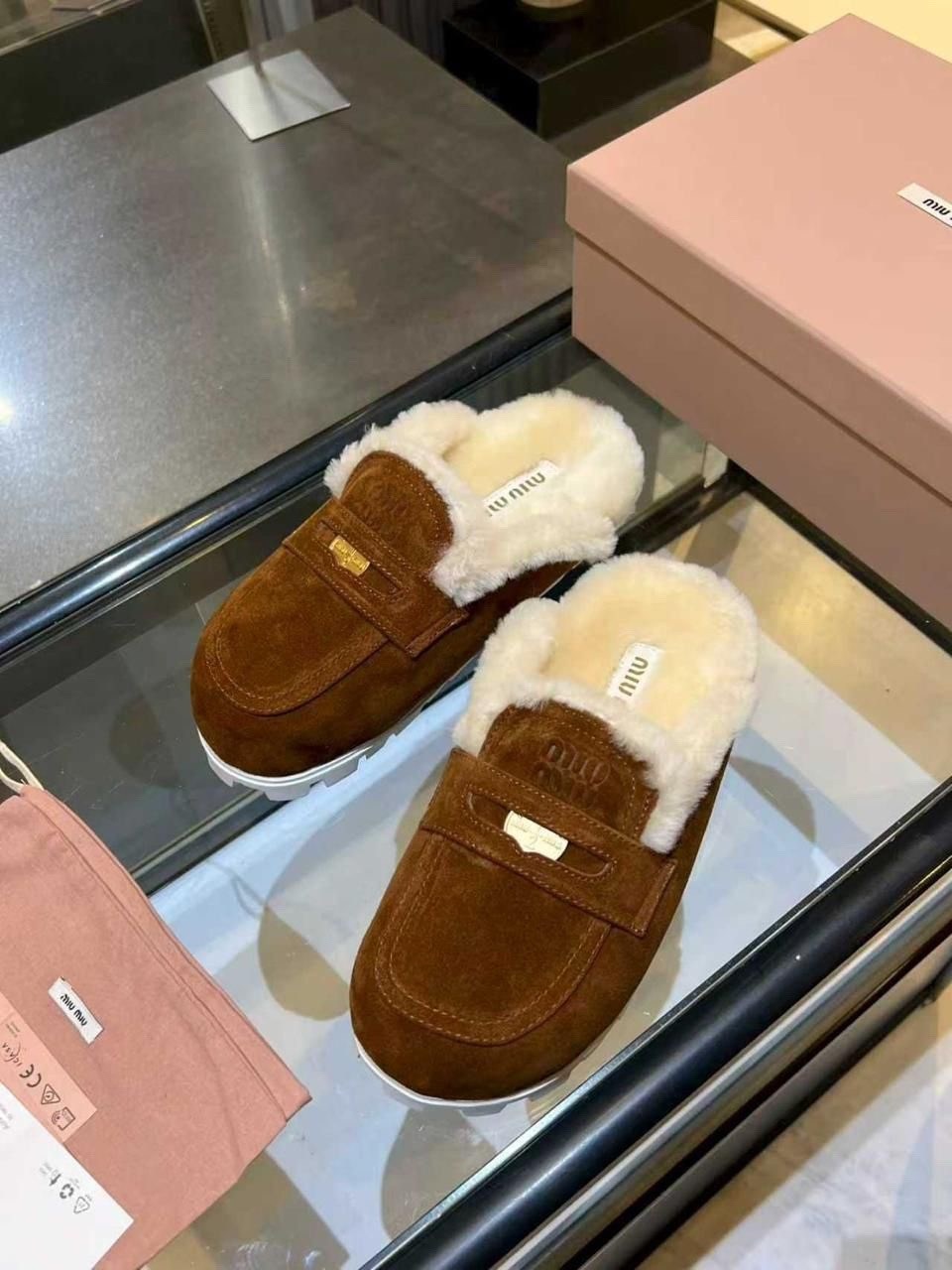 угги женские,мюли с мехом,мюли женские с мехом,,меховые мюли женские