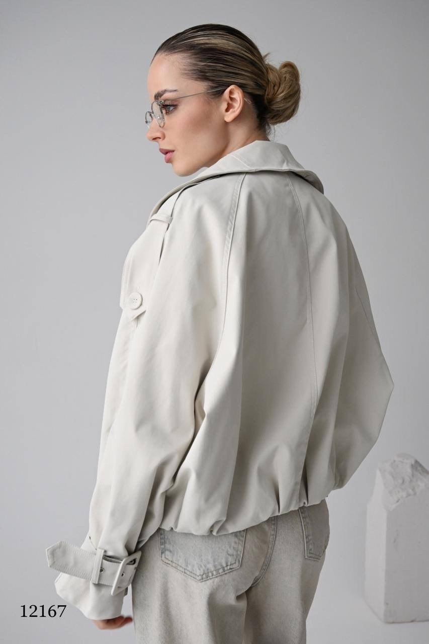 куртка тренч,куртка с карманами,легкая куртка,куртка женская,короткий тренч