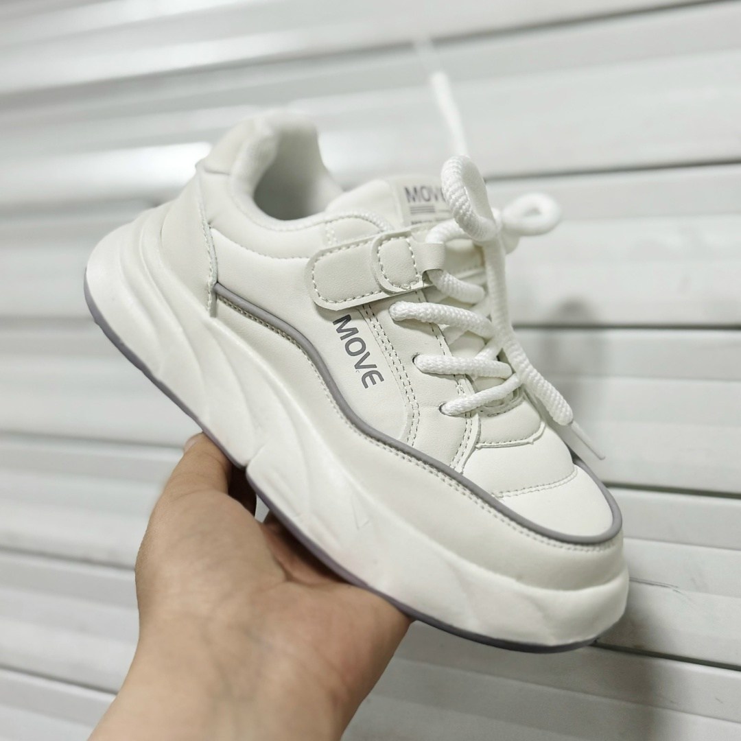 кроссовки женскиe,,повседневные кроссовки,удобные кроссовки,кроссовки