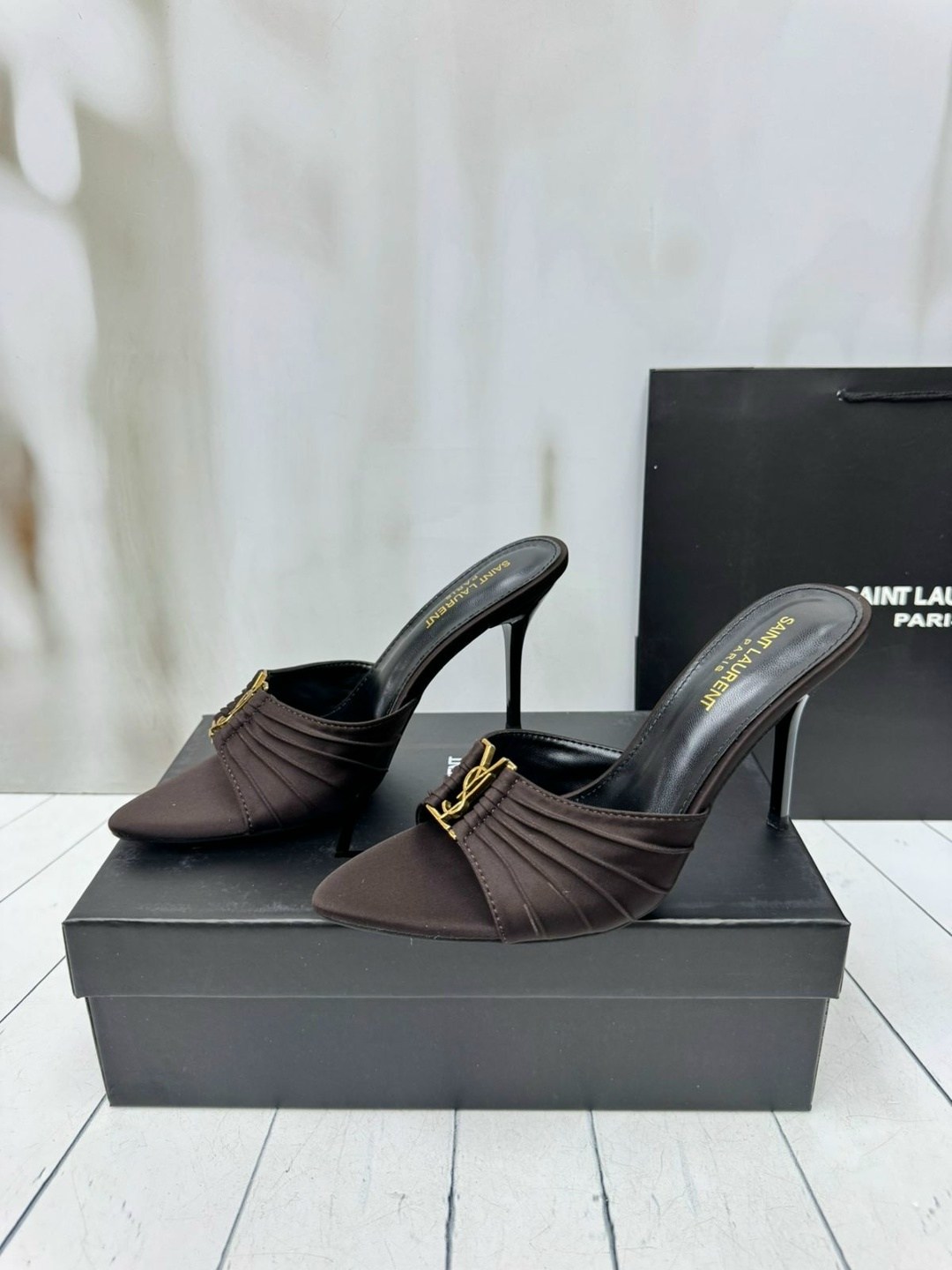 ,босоножки ysl,мюли на каблуке,женские мюли, женская
