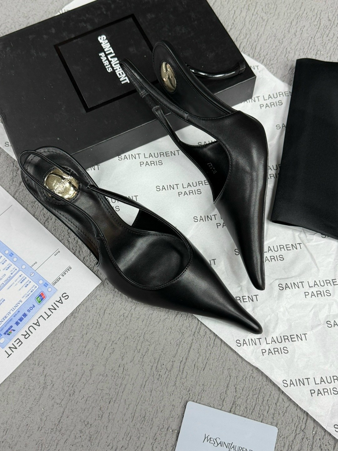,туфли saint laurent,женские туфли,модные туфли,каблуки туфли