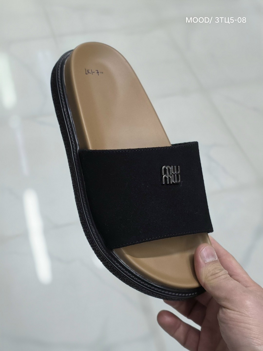 ,шлепанцы женские,шлепки фенди,шлепки женские,тапочки модные