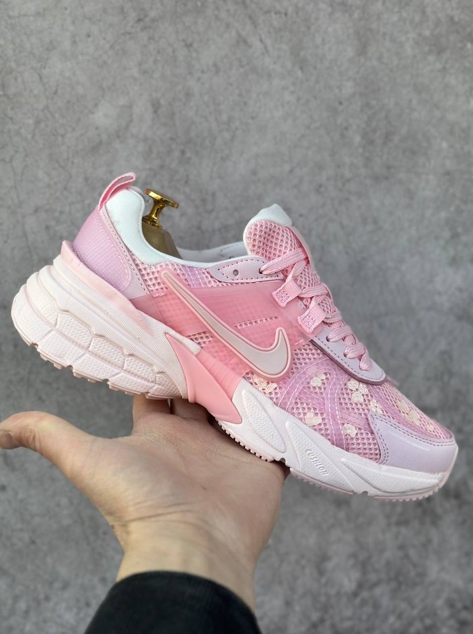 nike v2k run женские беговые кроссовки,кроссовки nike женские,кроссовки,кроссовки nike,женские кроссовки