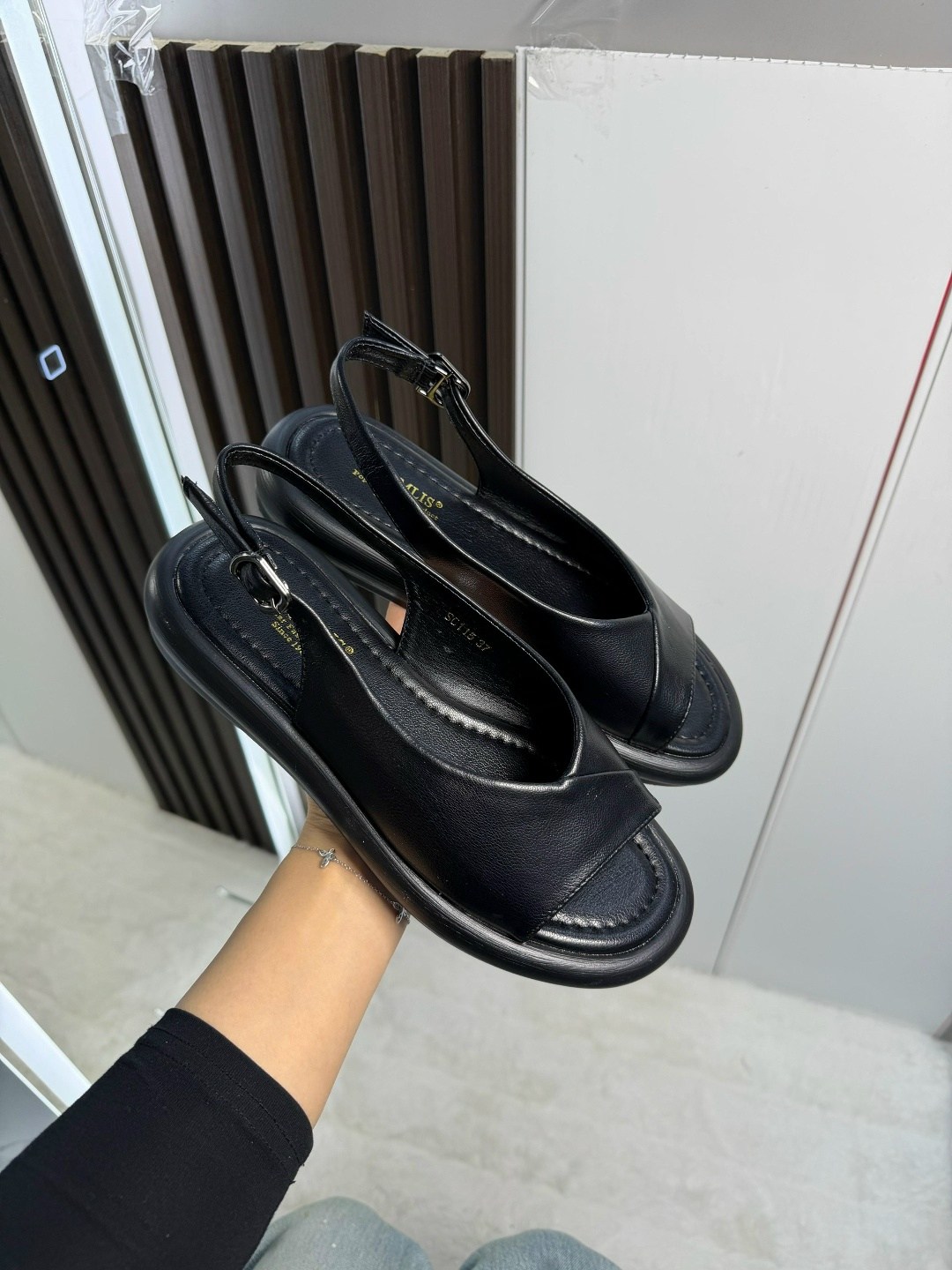 ,женские босоножки,босоножки кожа,стильные босоножки,босоножки лето