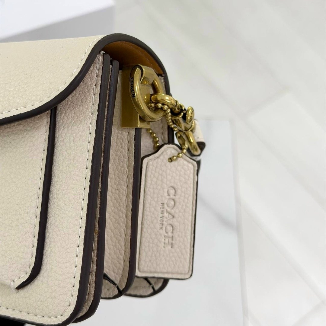 модная сумка,женская сумка coach,сумка coach,дизайнерские сумки,сумка coach tabby белая