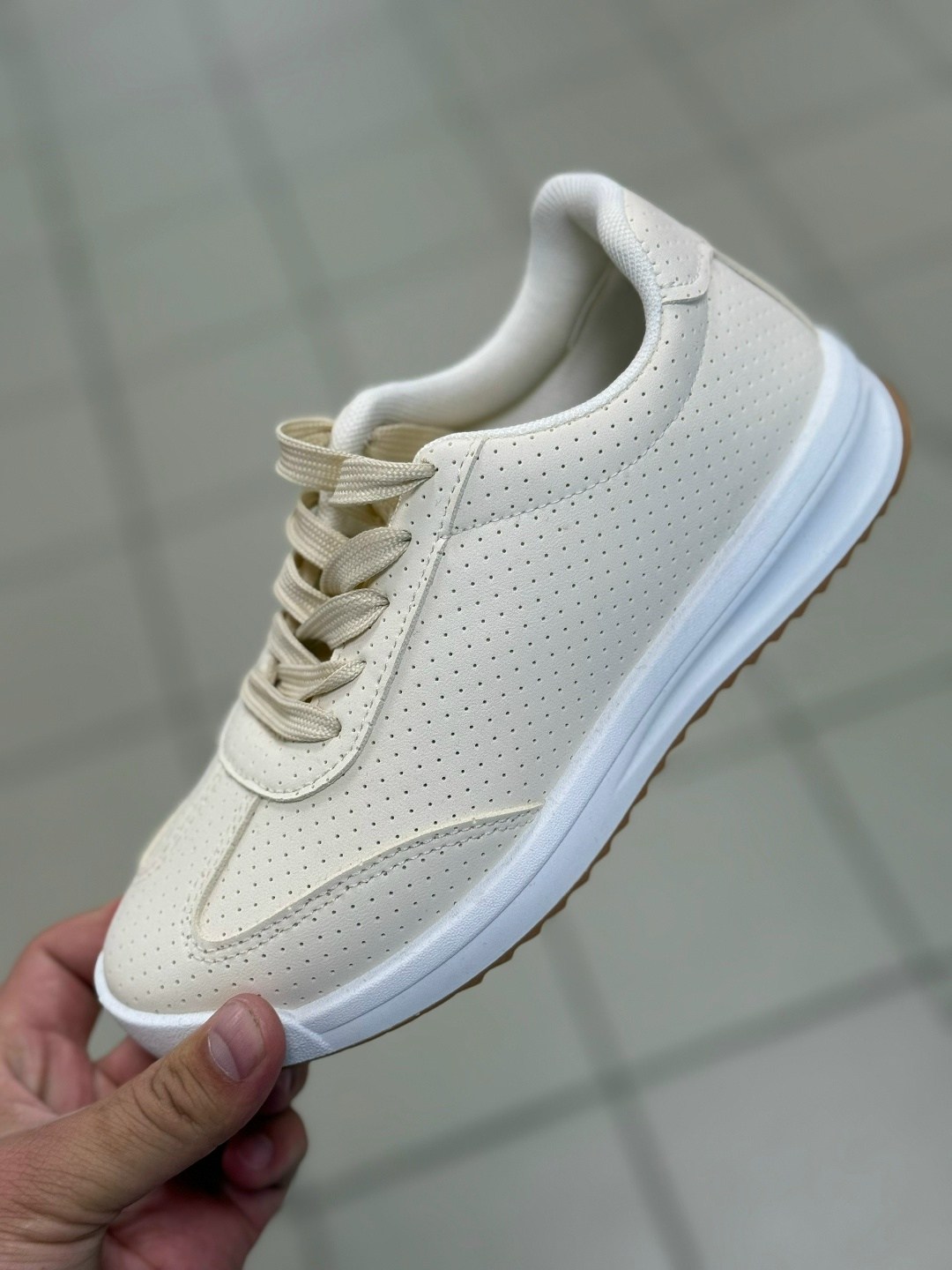 ,кроссовки женскиe,повседневные кроссовки,спортивная ,кроссовка