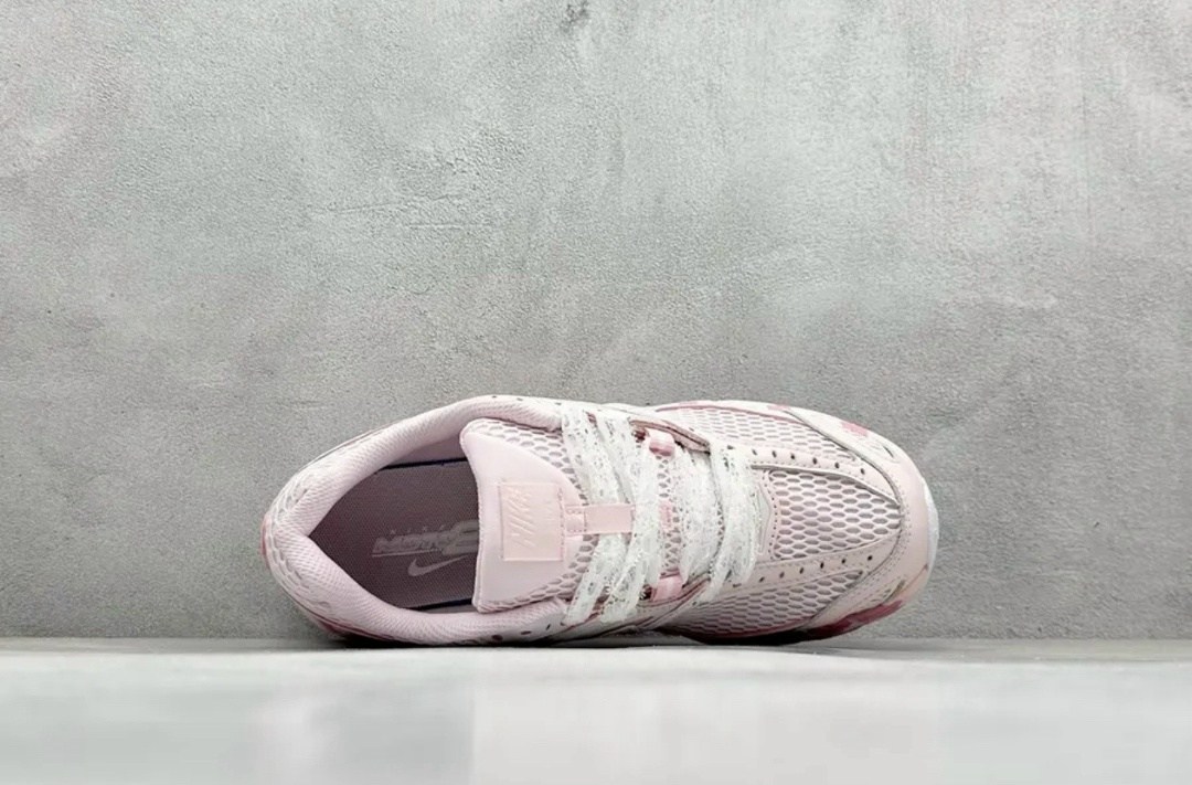 nike кроссовки женские,nike zoom vomero 5 pink,mizuno кроссовки,кроссовки nike,женские кроссовки