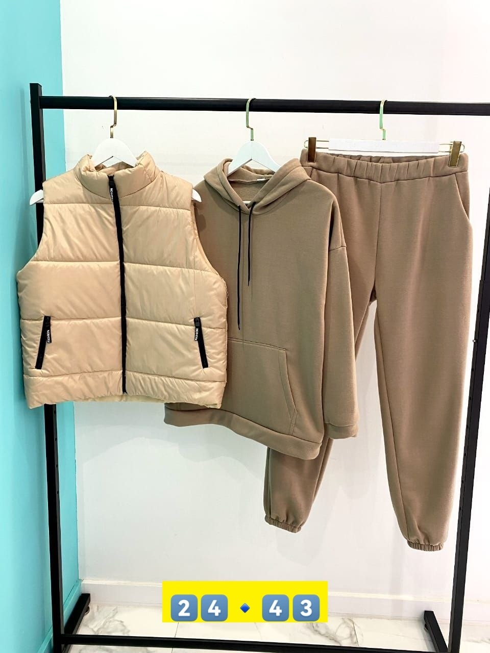 костюм женский тройка,,спортивный женский костюм тройка,костюм женский,женская мода