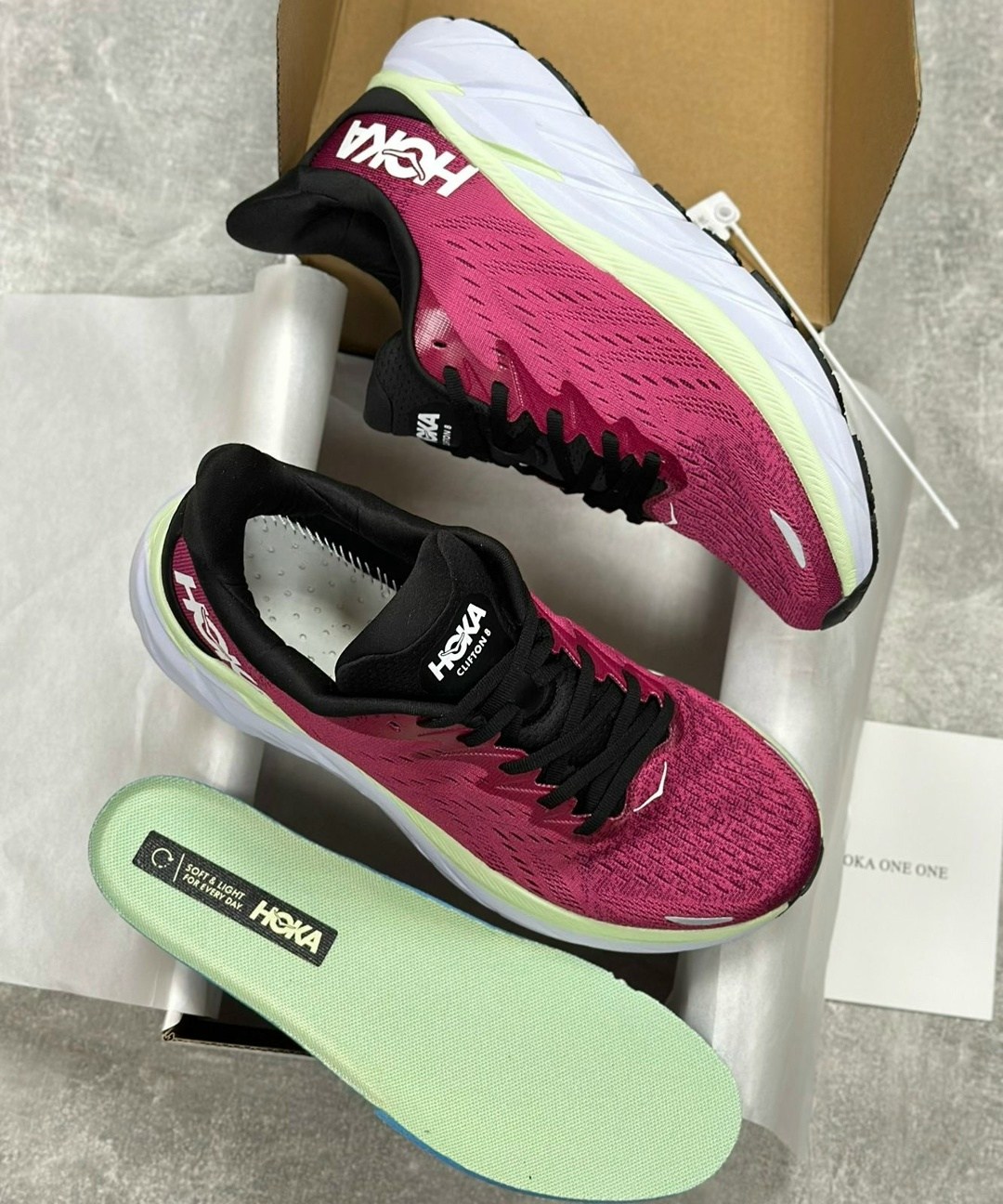 кроссовки hoka one one,кроссовки женские hoka,hoka кроссовки,беговые кроссовки hoka,женские кроссовки