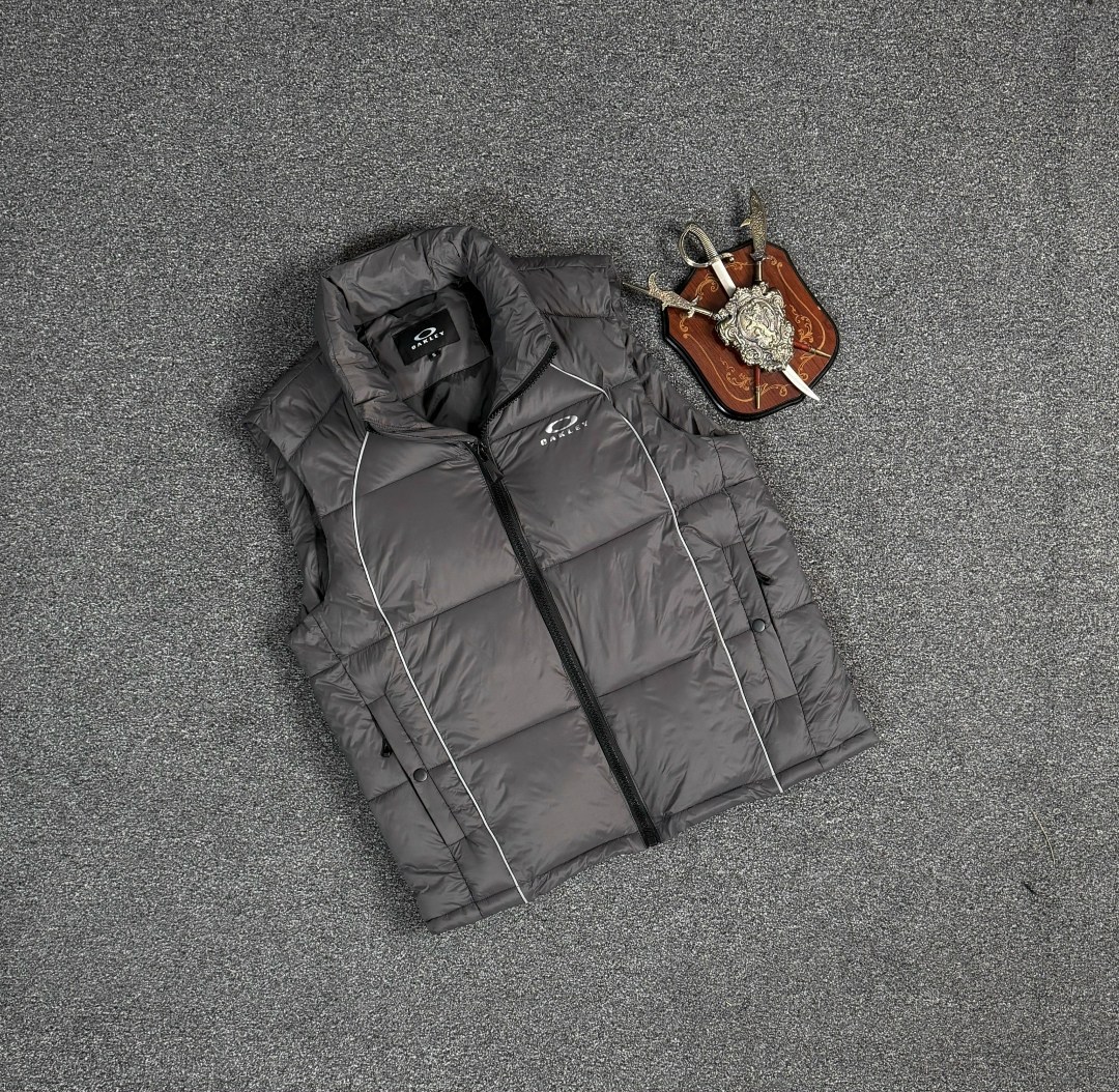 жилет мужской,теплый жилет,жилет,жилетка мужская,жилет безрукавка