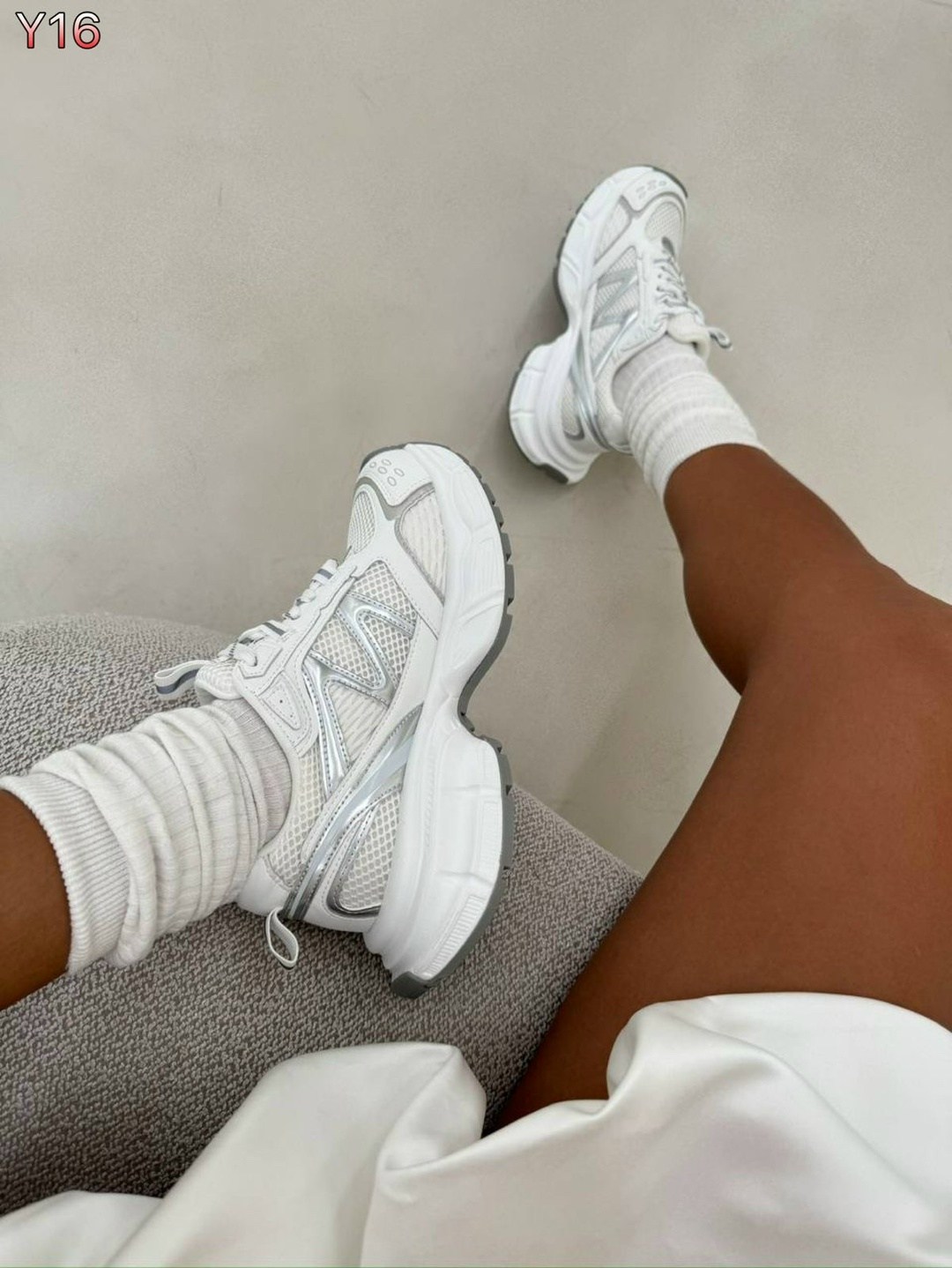 кроссовки женскиe,кроссовки,кроссовки для женщин,модные кроссовки,кроссовка