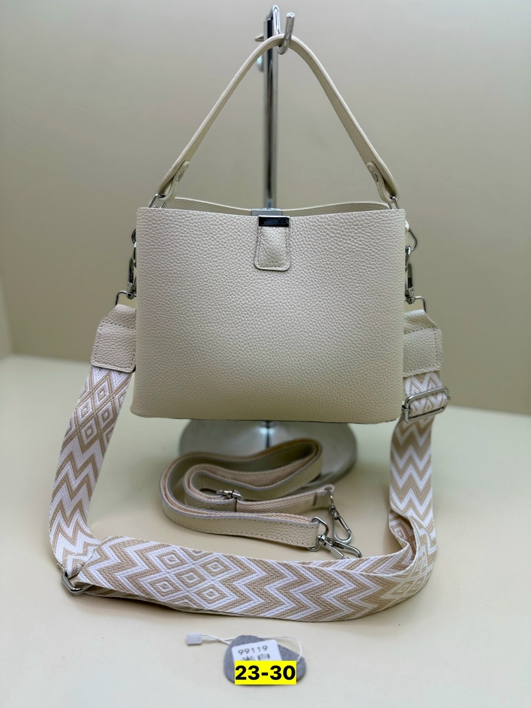 сумка,сумки женская,белая сумка женская,белая сумка,женская кожаная сумка