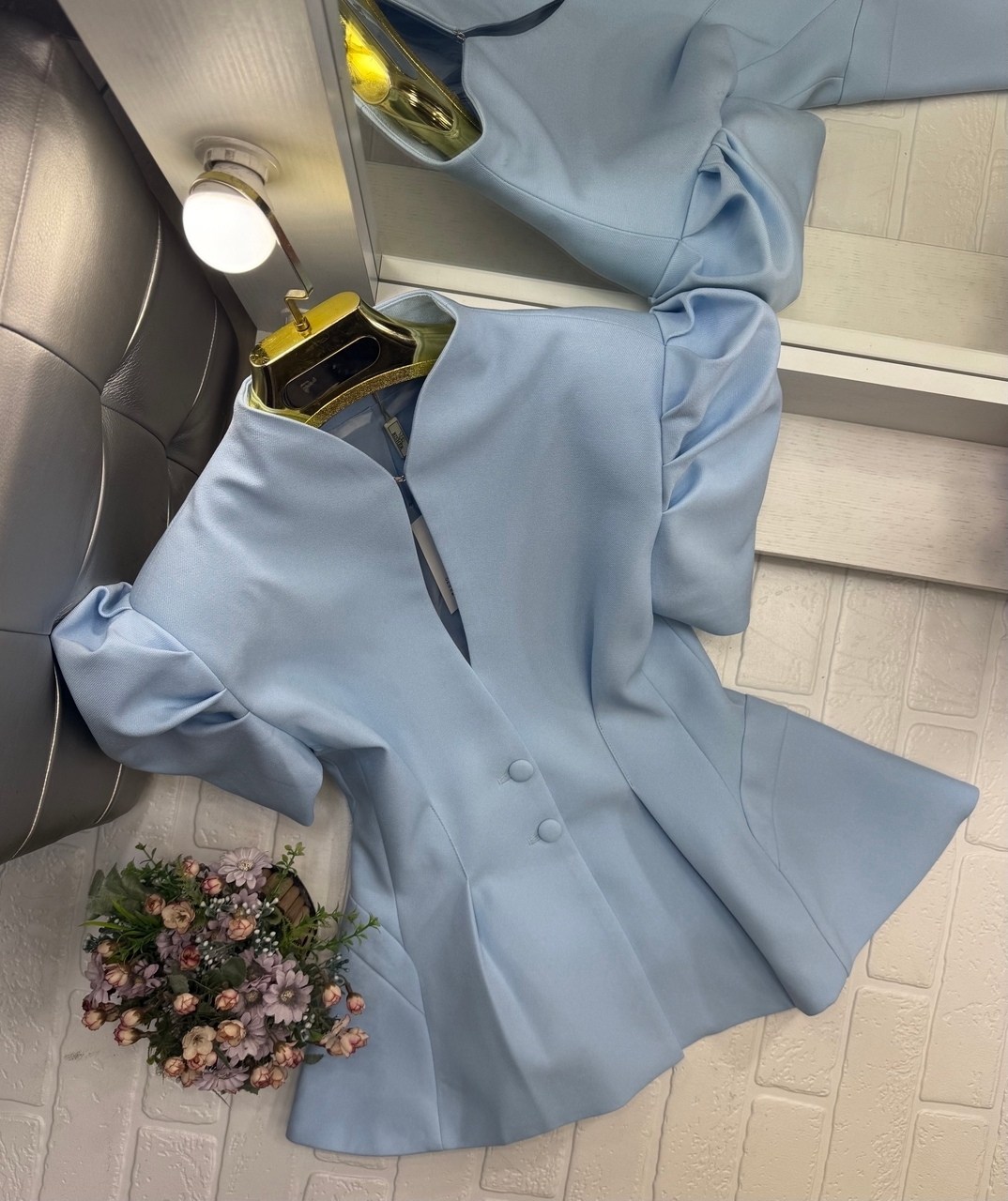 костюм женский деловой,костюм с юбкой,блузка модная,элегантные наряды,жакет с баской