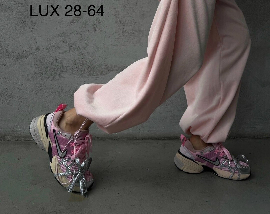 кроссовки nike v 2 k run,кроссовки nike,nike кроссовки для бега,кроссовки для бега v2k run женские с низким верхом розовые/серебристые nike,кроссовки беговые женские